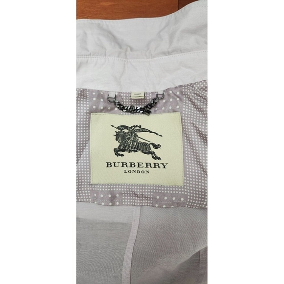 Burberry Coat - Sandringham Short Trench color light lavender Size 8 - Picture 11 of 16